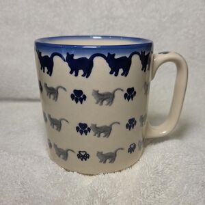Polish Stoneware Cat Paws Mug